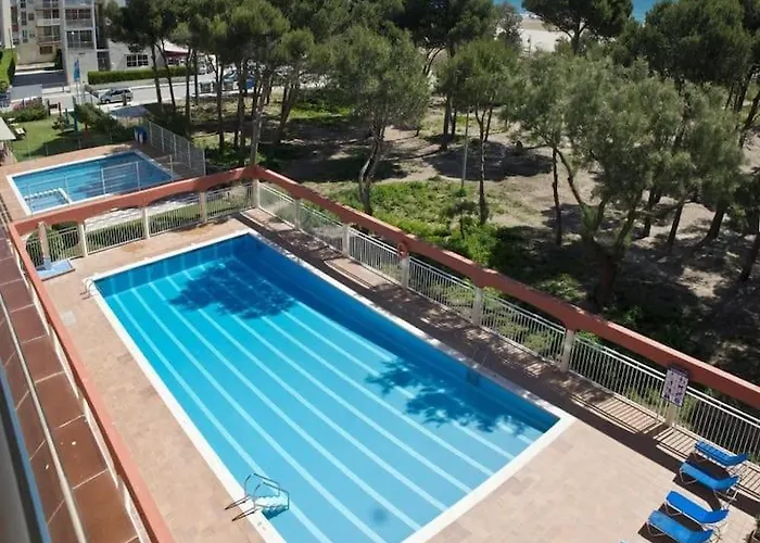 Con Piscina Y Muy Luminoso *
